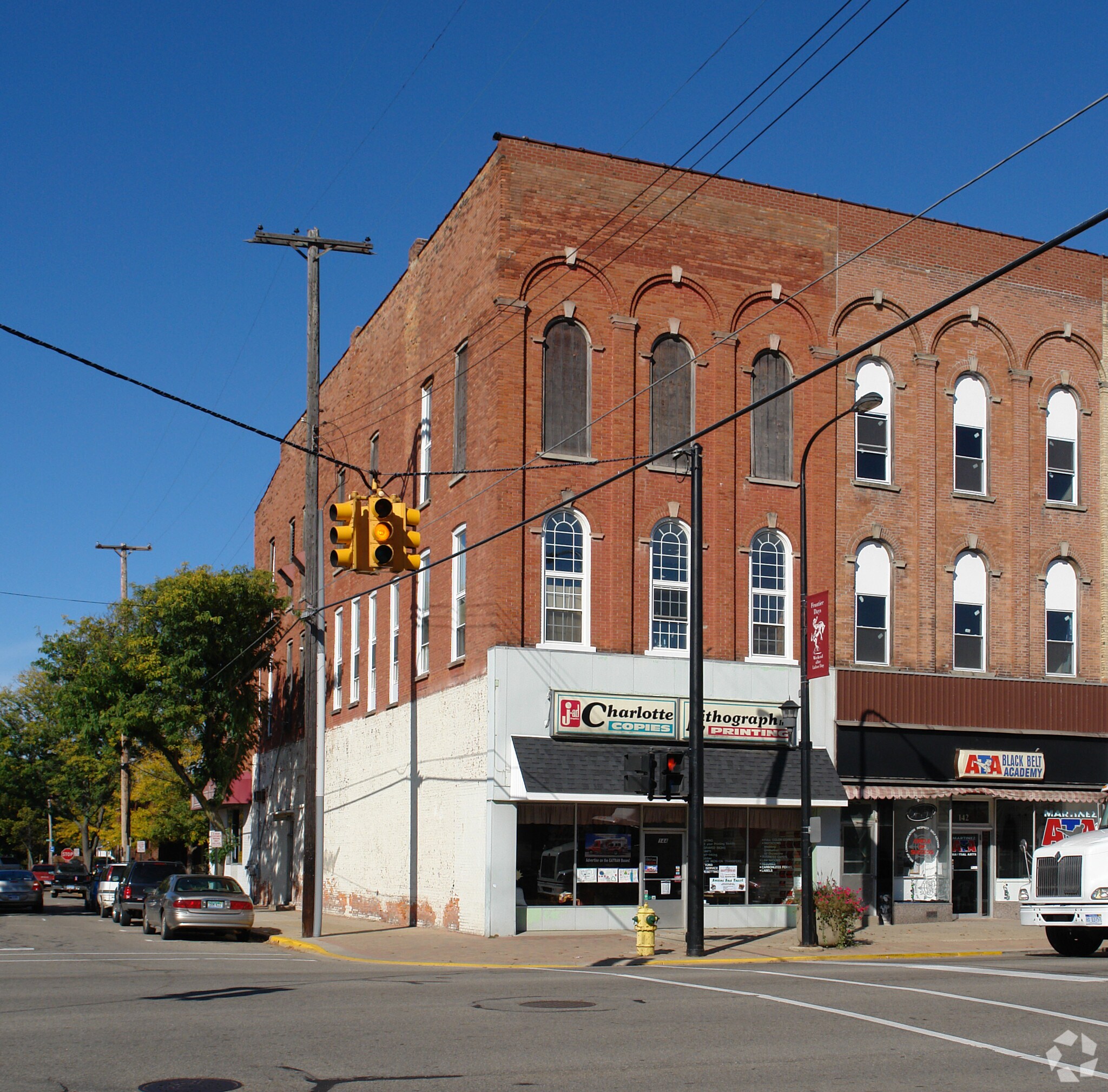 144 S Cochran Ave, Charlotte, MI for Sale