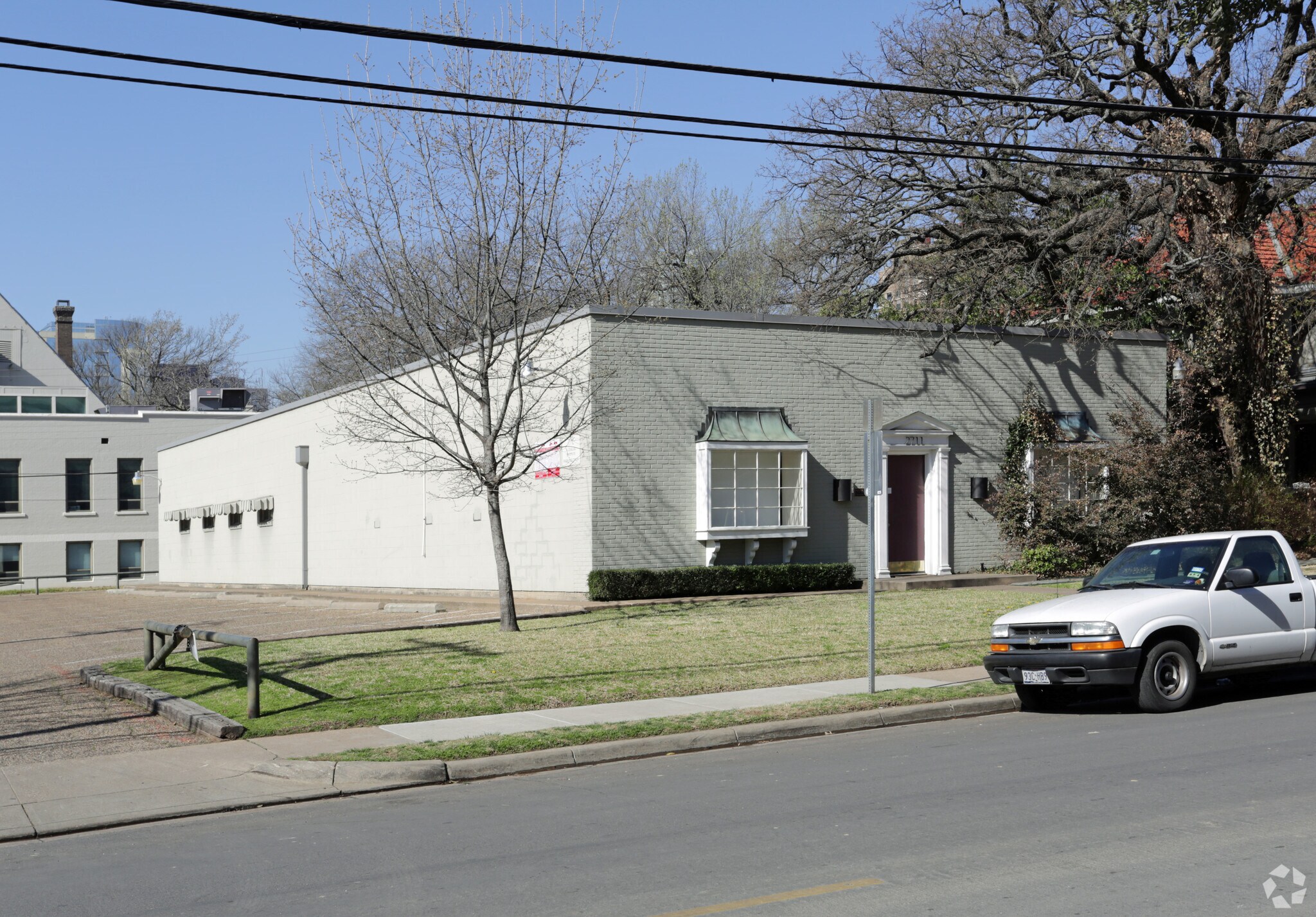 2711 Routh St, Dallas, TX for Rent