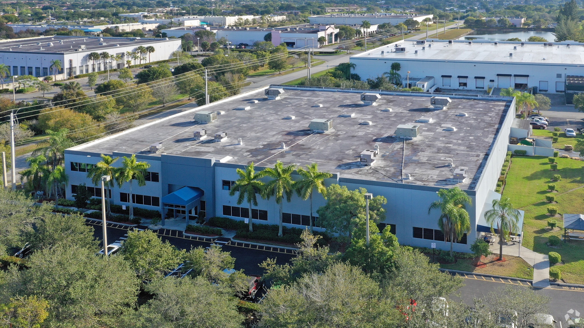 6690 N Hiatus Rd, Tamarac, FL for Rent