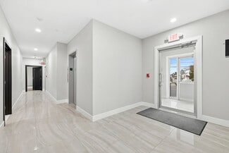 Hempstead, NY Apartments - 533 Greenwich St