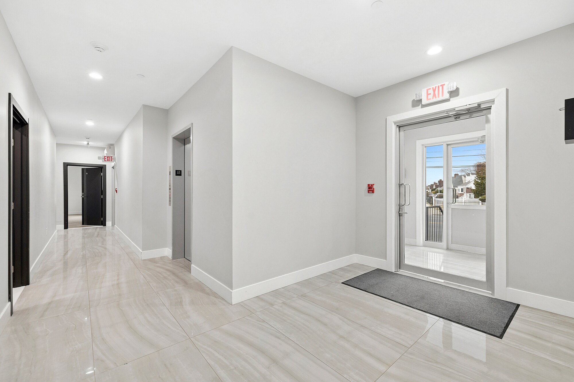 533 Greenwich St, Hempstead, NY for Sale