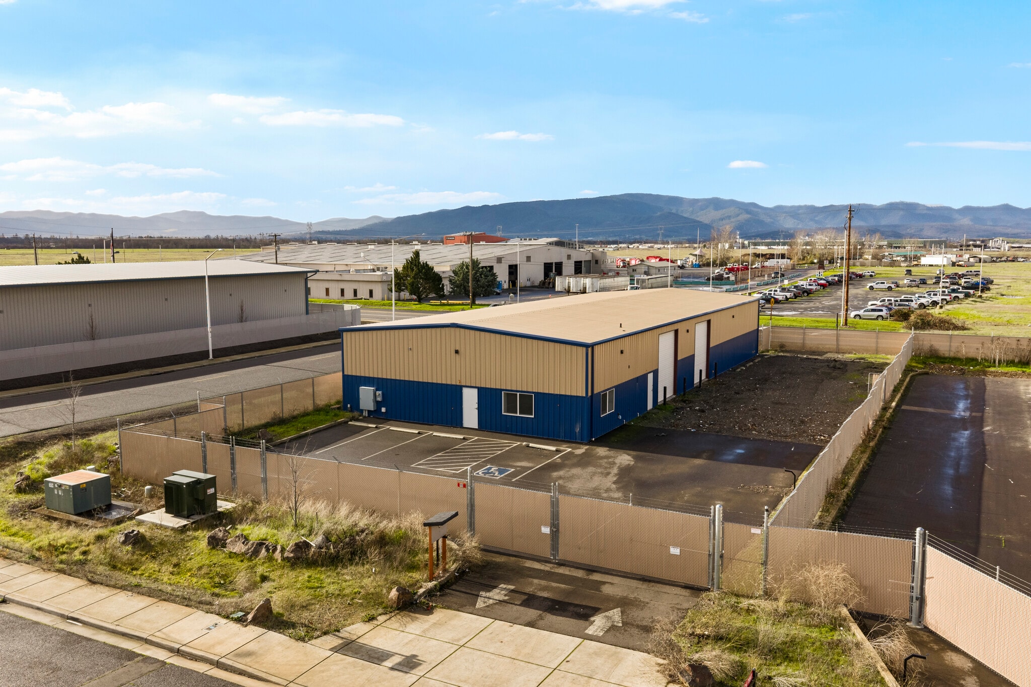 111 Trout Way, White City, OR for Sale