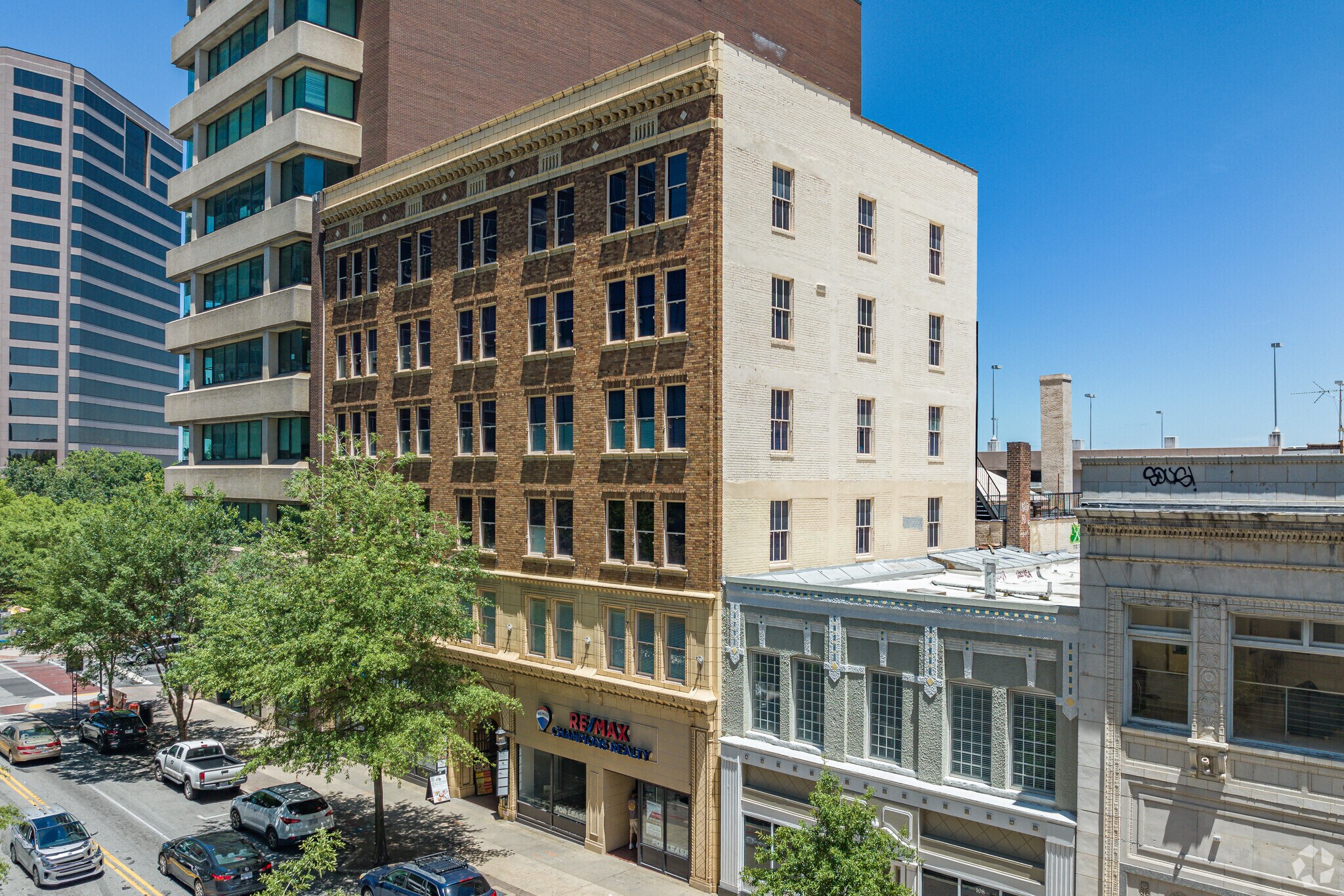 114 N Elm St, Greensboro, NC for Rent