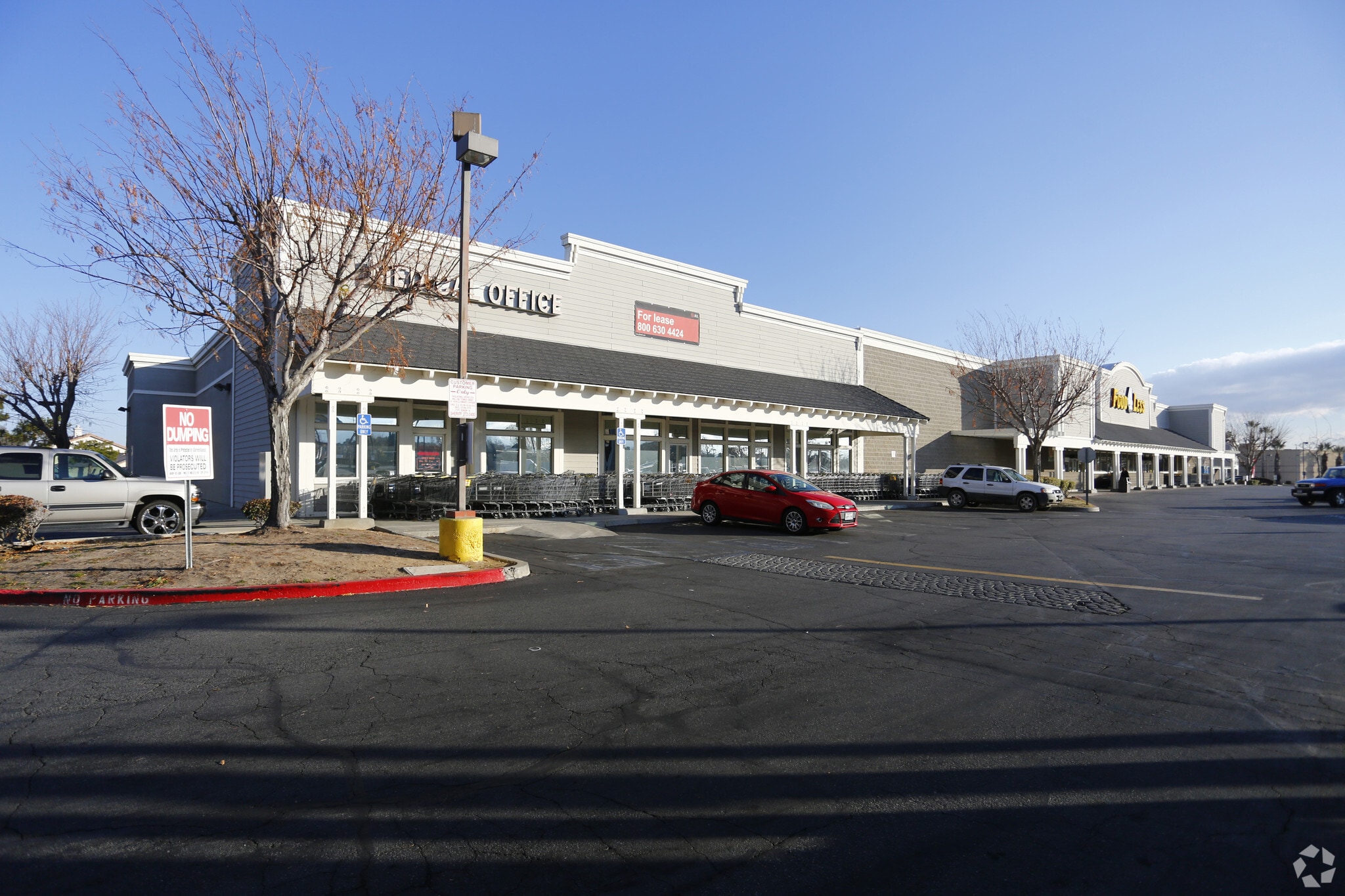 2331-2341 E Avenue S, Palmdale, CA for Rent