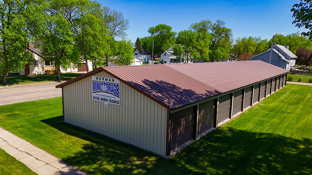 210 5th E st, Herman, MN for Sale