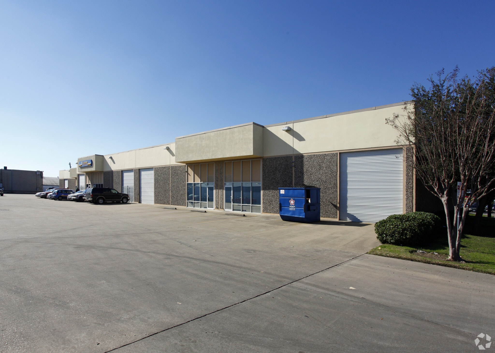 5407 Glenmont Dr, Houston, TX for Rent