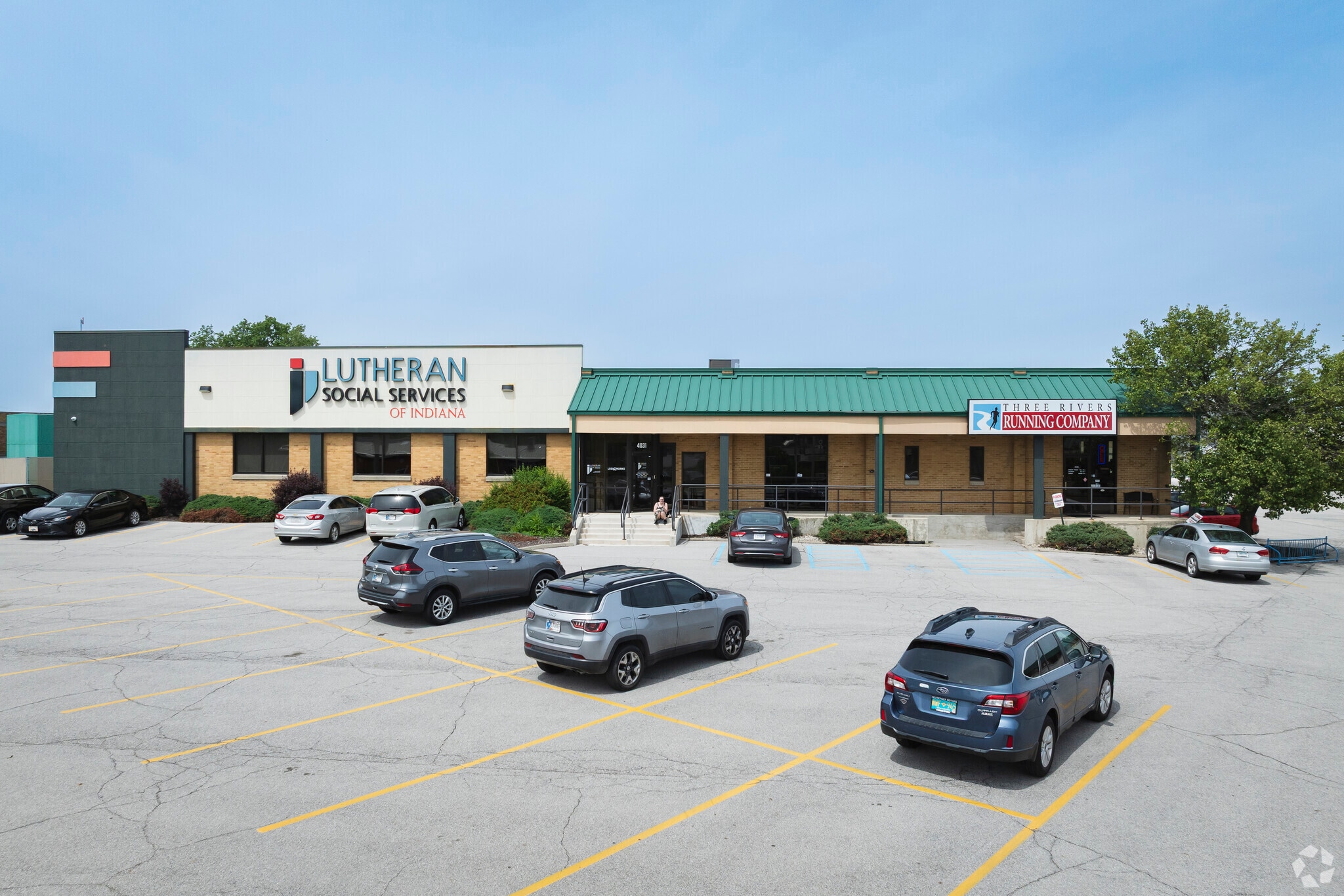 4031-4149 N Clinton St, Fort Wayne, IN for Rent
