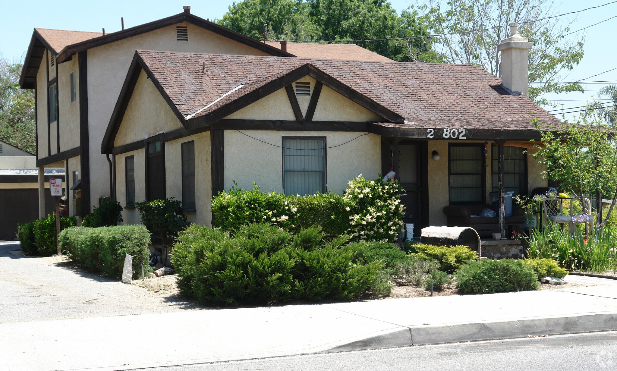 24802 Walnut St, Newhall, CA for Sale