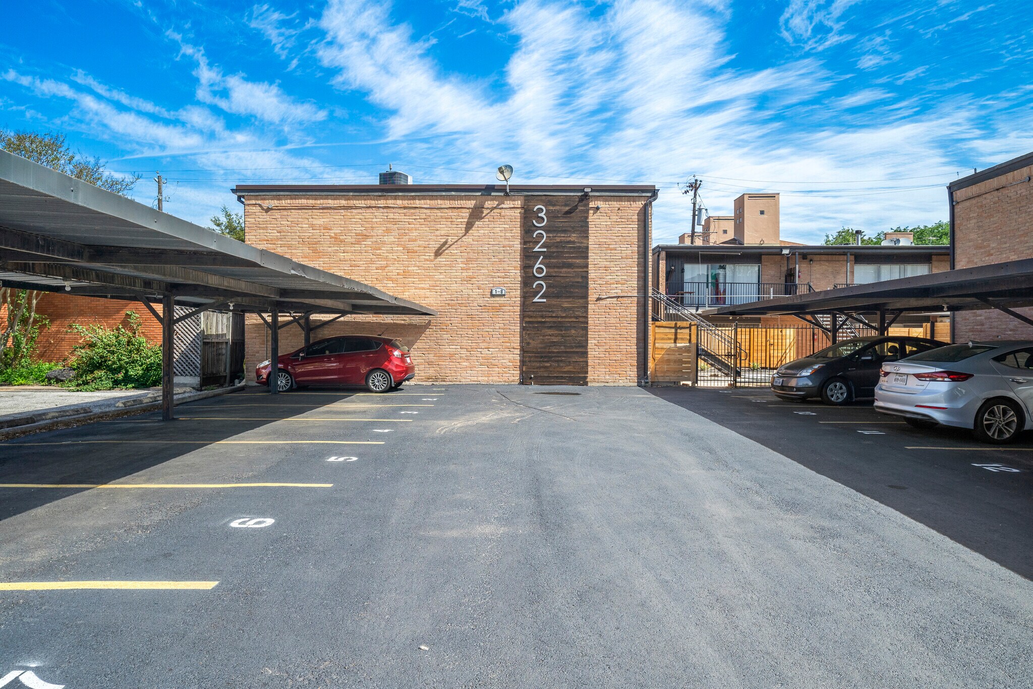 3262 Branard St Houston, TX 77098 MultiFamily Property for Sale on