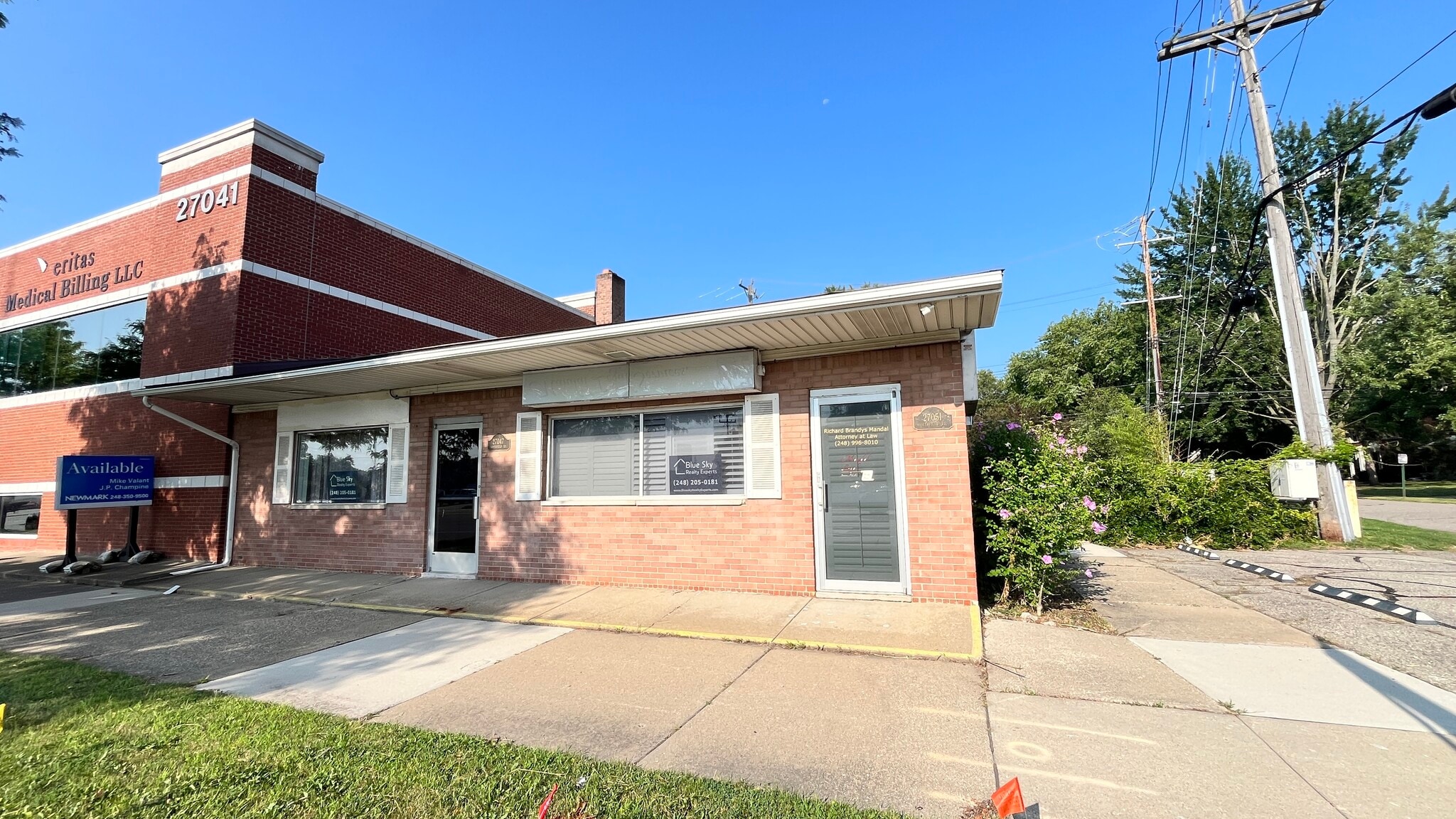 27051 Southfield Rd, Lathrup Village, MI for Sale