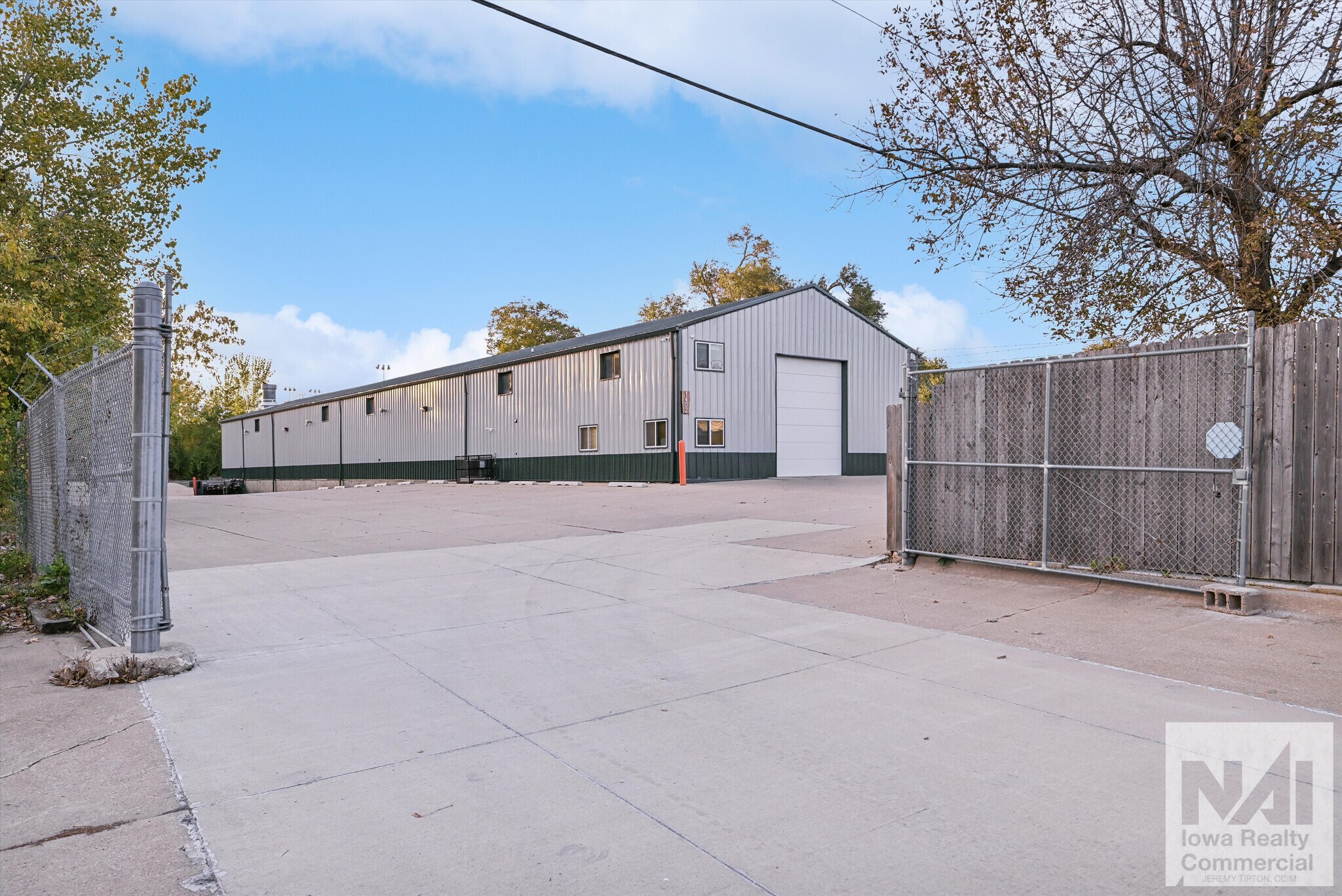 1402 SW 18th St, Cedar Rapids, IA for Rent