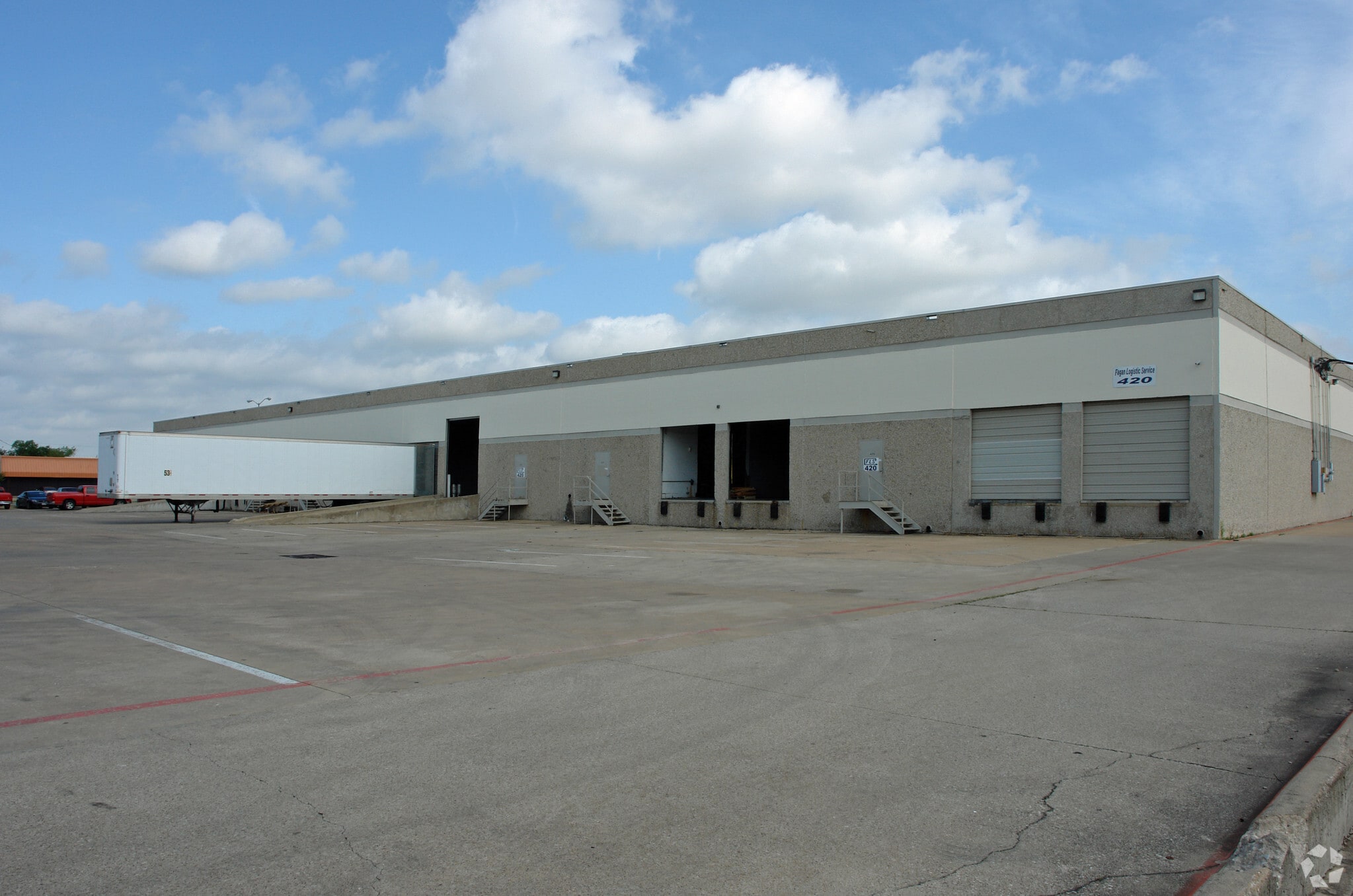 400-420 W Mockingbird Ln, Dallas, TX for Rent