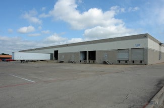 Dallas, TX Industrial - 400-420 W Mockingbird Ln