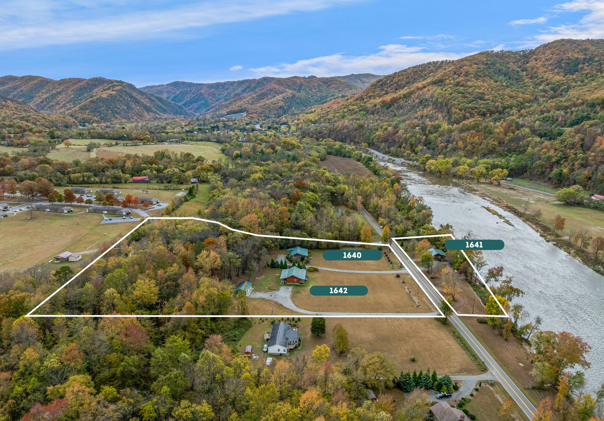1640-642 River Rd, Hot Springs, NC for Sale