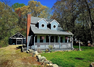 Clinton, CT Residential Income - 19 W Shore Dr