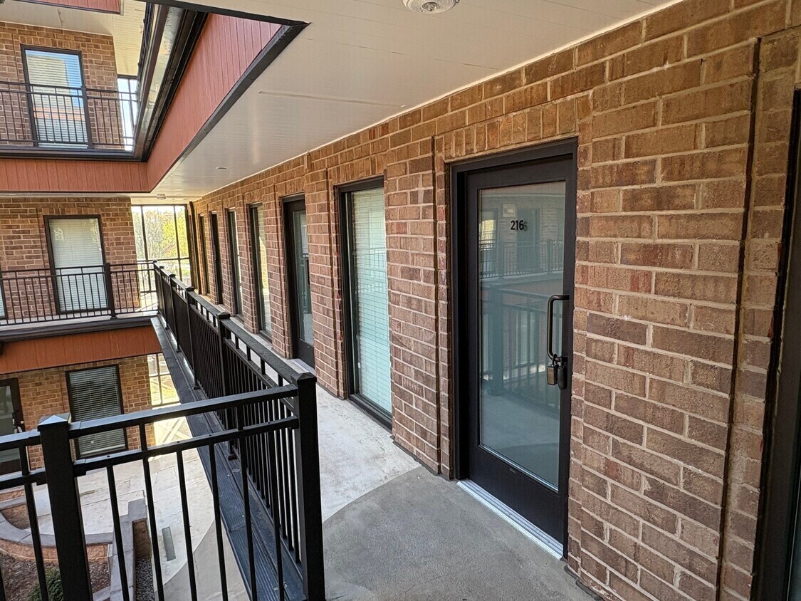 6116 Rolling Rd, Springfield, VA for Rent