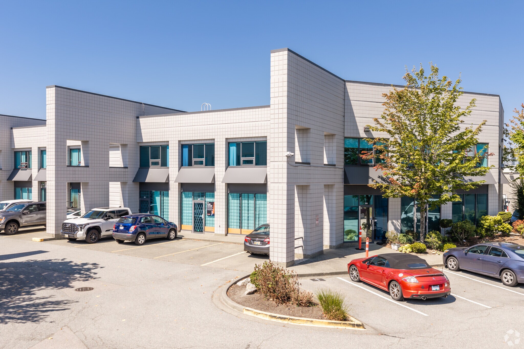 2430 King George Blvd, Surrey, BC for Rent