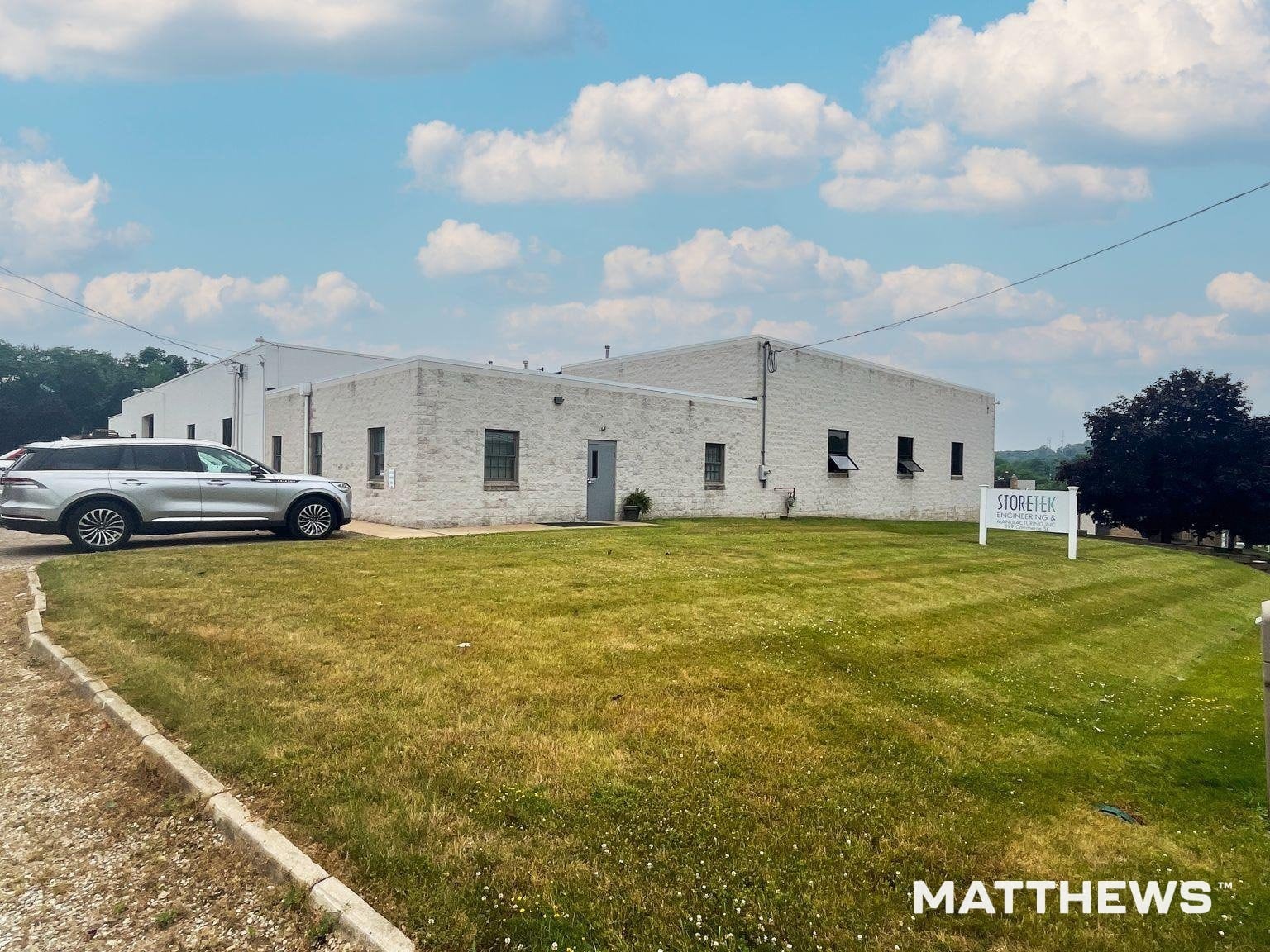399 Commerce St, Tallmadge, OH for Sale