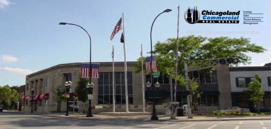 135 Park Ave, Barrington, IL for Rent