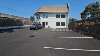 Portland, OR undefined - 5833 NE Portland Hwy