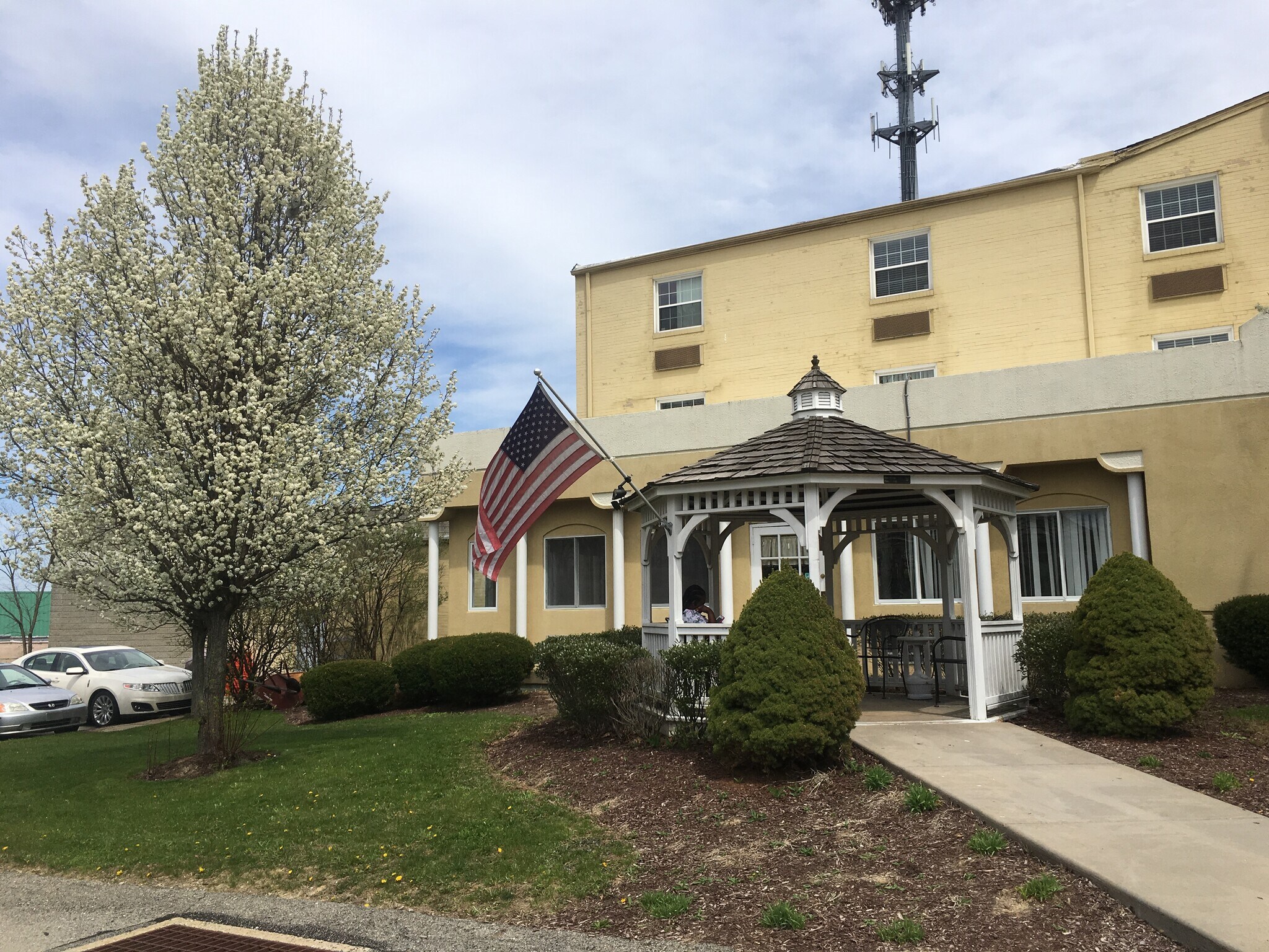 4220 Saw Mill Run Blvd, Pittsburgh, PA for Sale