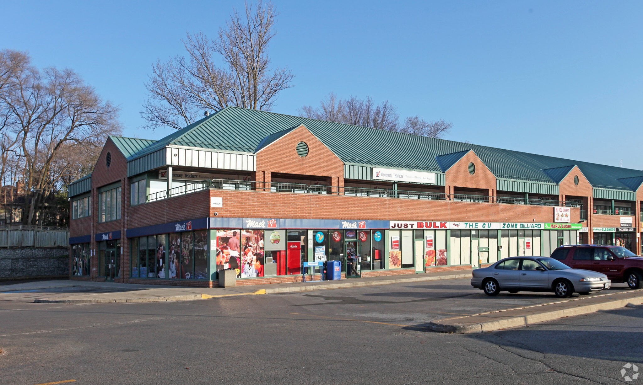 126 Wellington St W, Aurora, ON for Rent