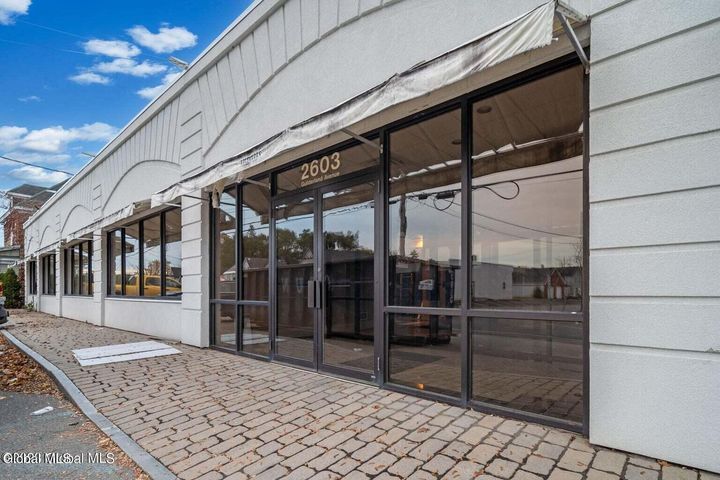 2601-2603 Guiderland Ave, Rotterdam, NY for Rent