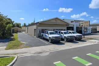 Oakland Park, FL Freestanding - 200 W Prospect Rd