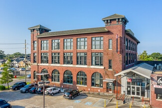 New Orleans, LA Office/Retail - 8300 Earhart Blvd