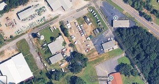 Clanton, AL Commercial - 701 Newport Ave