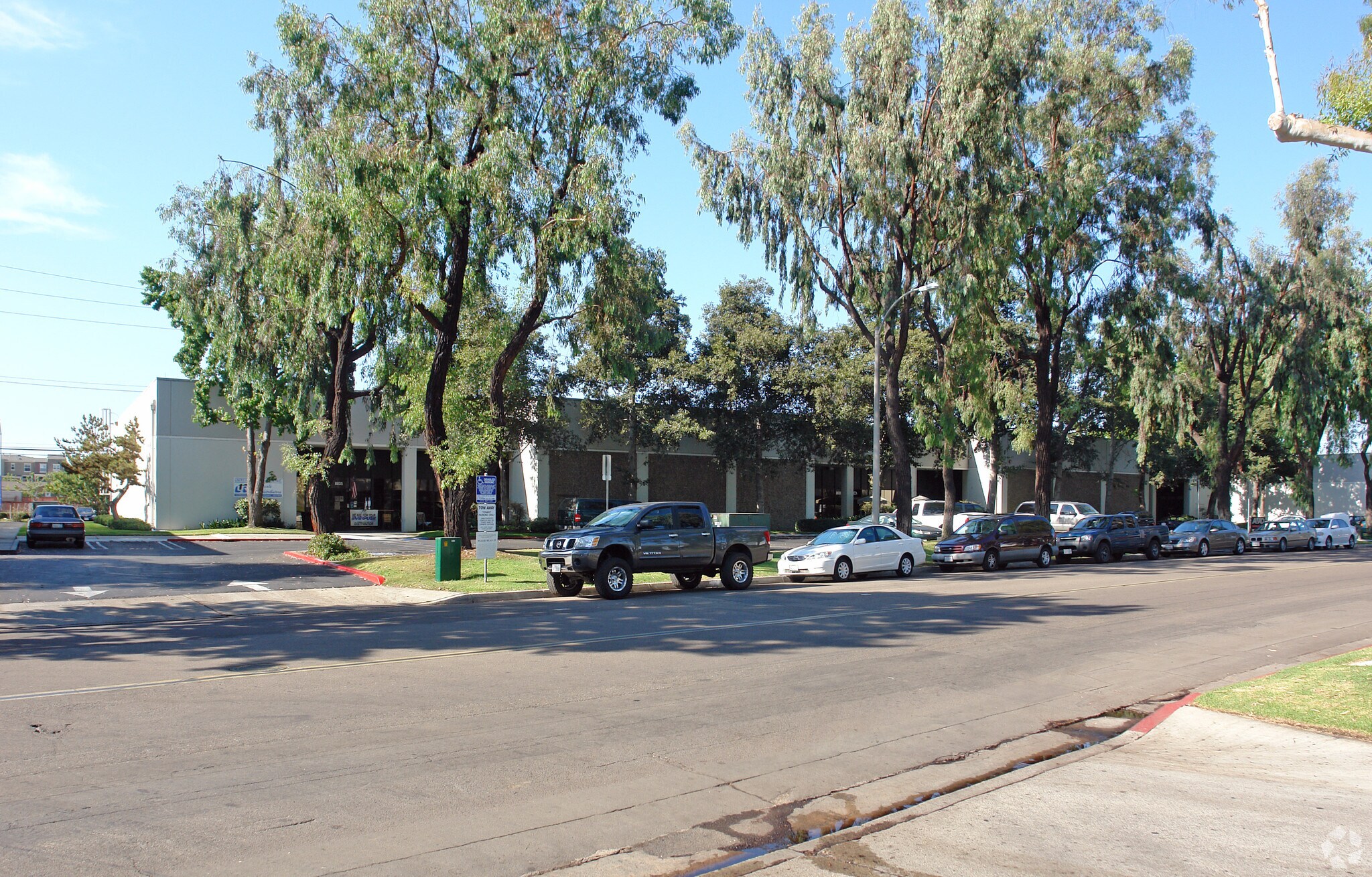 8829-8835 Complex Dr, San Diego, CA for Rent