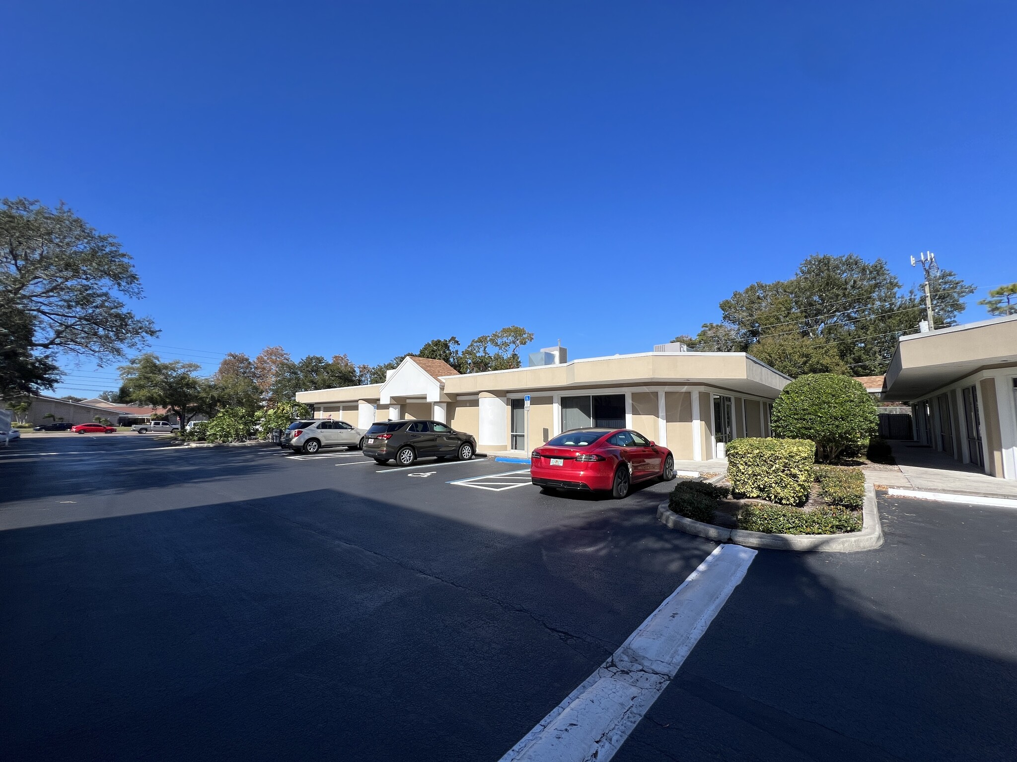 13787 Belcher Rd, Largo, FL for Rent