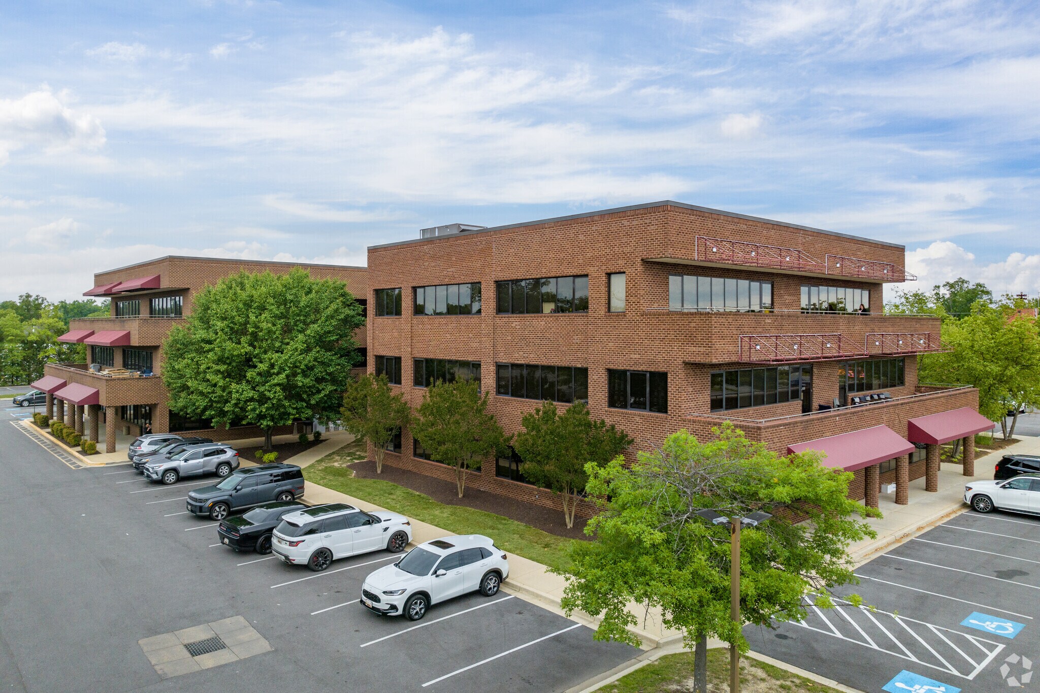 3261 Old Washington Rd, Waldorf, MD for Sale