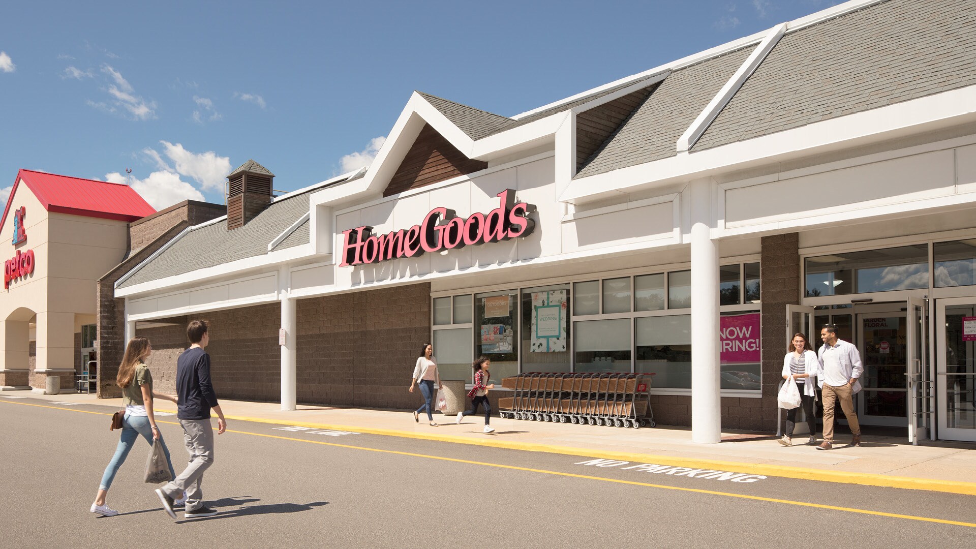 1458 Lake Shore Rd, Gilford, NH for Rent