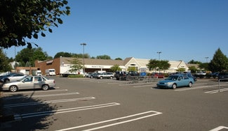 Bristol, CT Retail - 747 Pine St