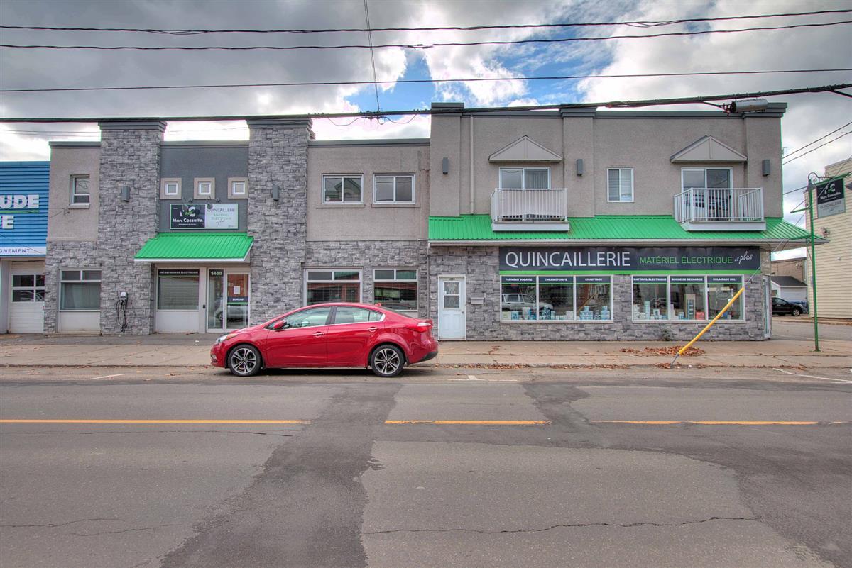 14101450 105E Av Shawinigan, QC G9P 1M3 Retail Property for Lease on