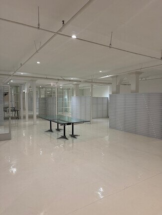 Santa Monica, CA Office - 530 Santa Monica Blvd Santa Monica, CA Office - 530 Santa Monica Blvd