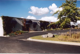 Maple Plain, MN Office, Industrial - 5600 Pioneer Creek Dr