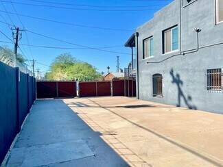 2301 E WASHINGTON ST  