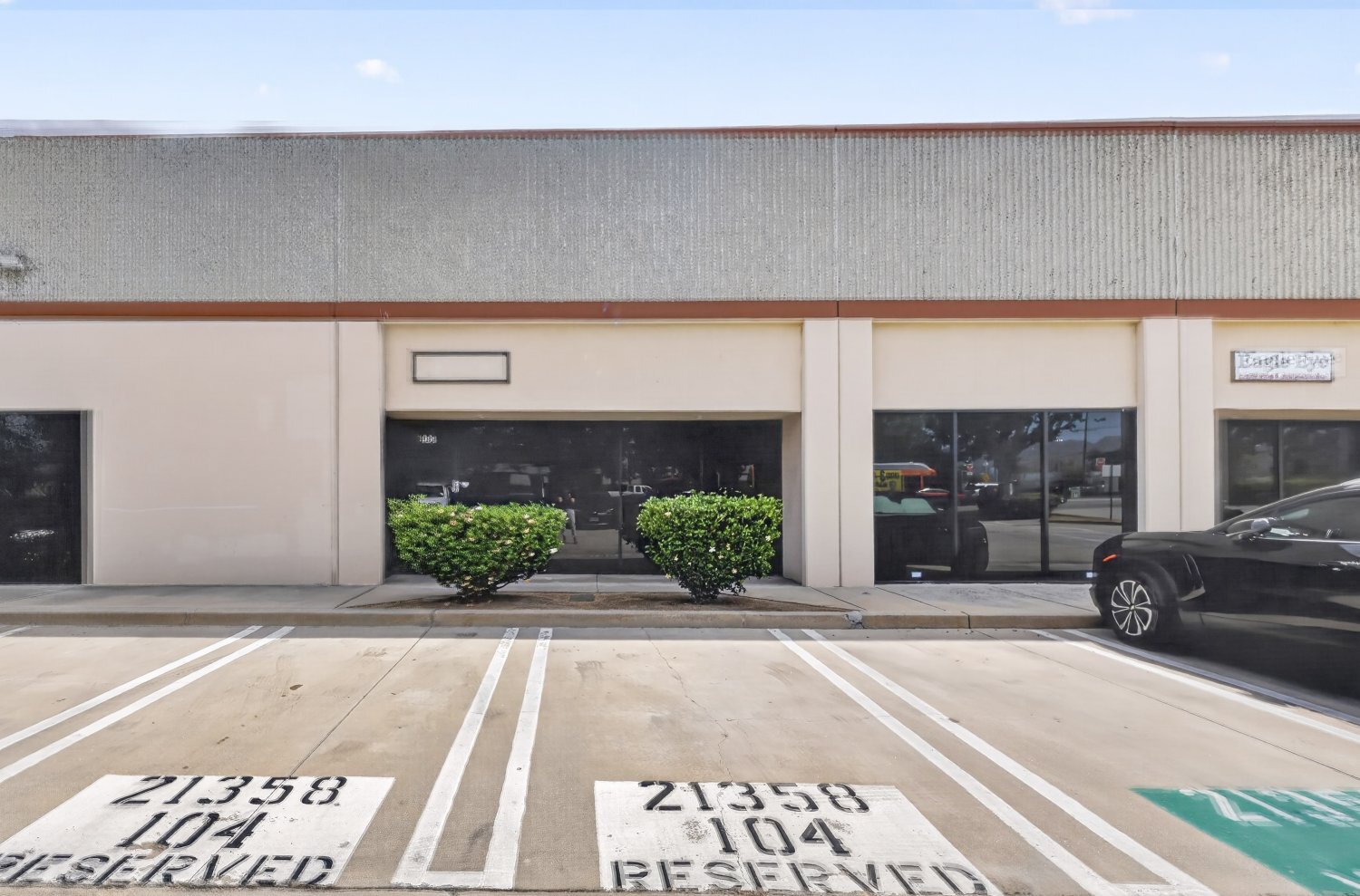 21358 Nordhoff St, Chatsworth, CA for Rent