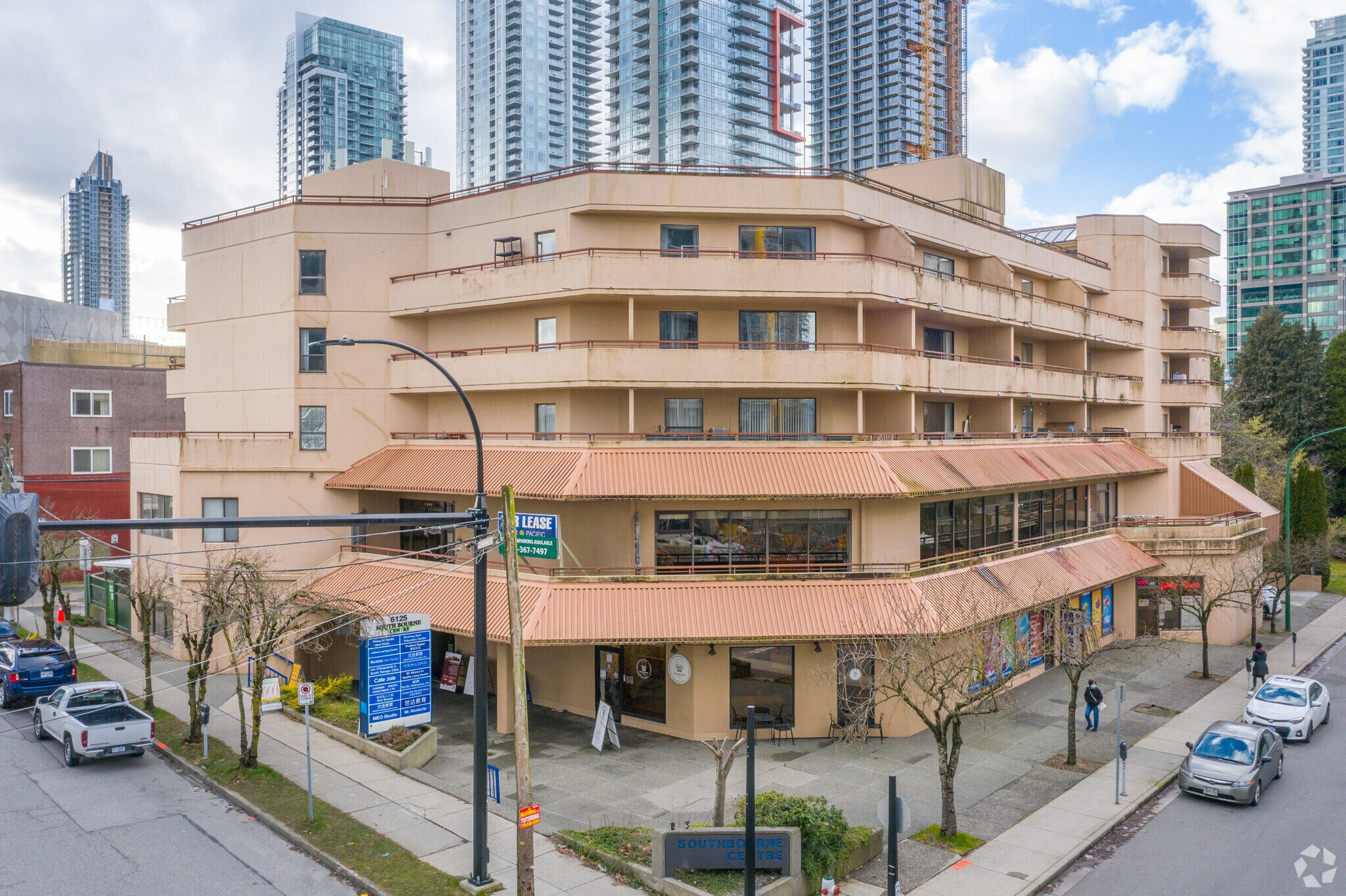 6125 Sussex Ave, Burnaby, BC for Rent