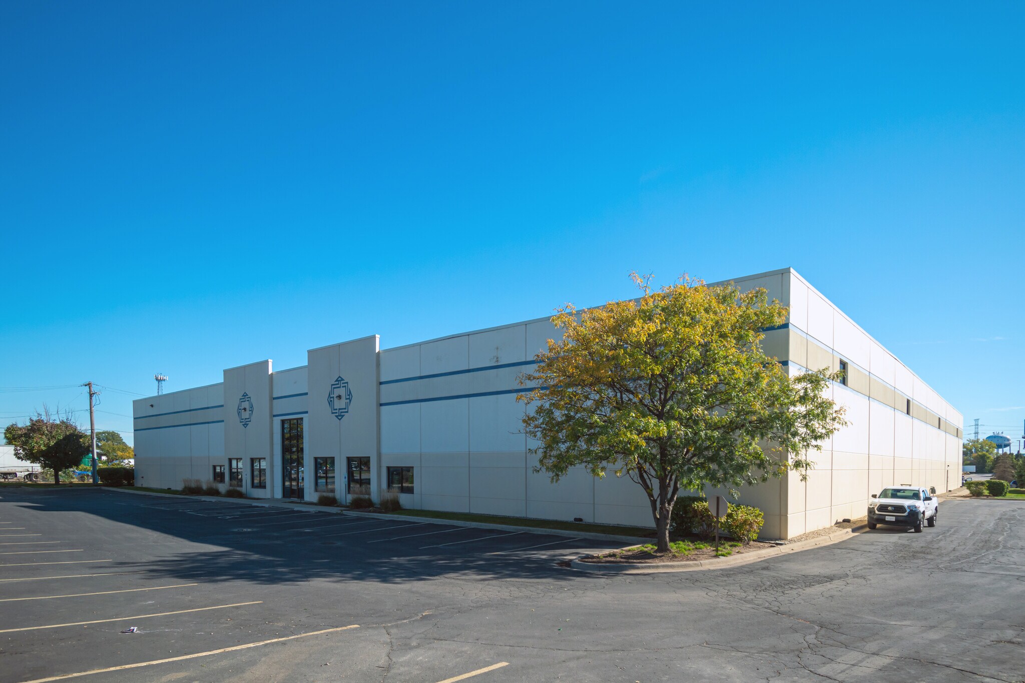 11697 W Grand Ave, Northlake, IL for Rent