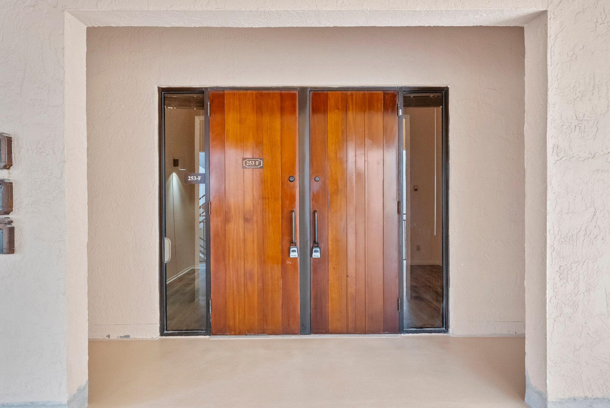 900 SE Ocean Blvd, Stuart, FL for Rent