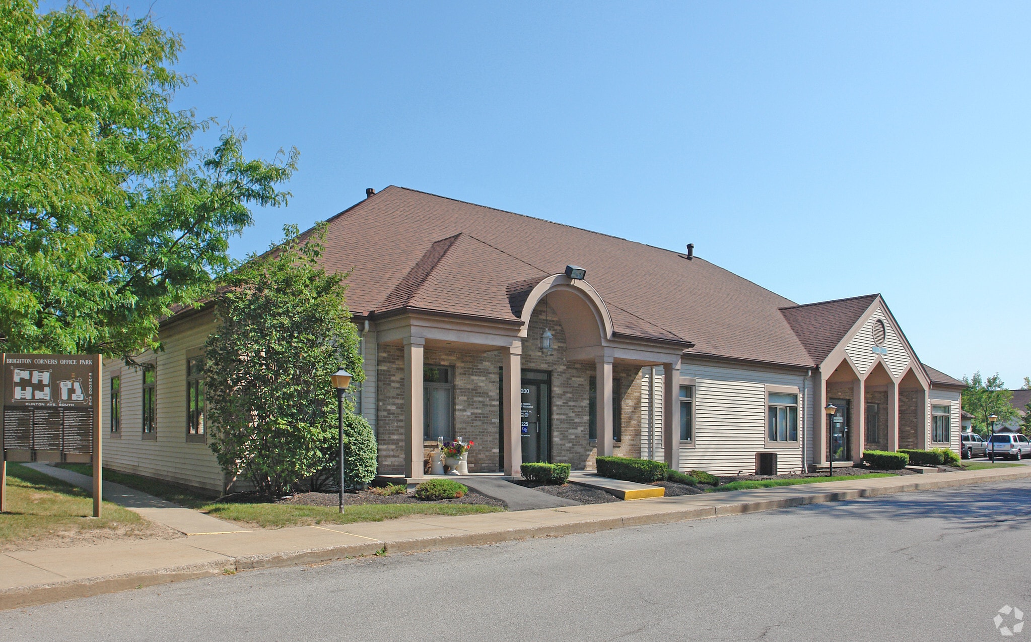 1815 S Clinton Ave, Rochester, NY for Rent