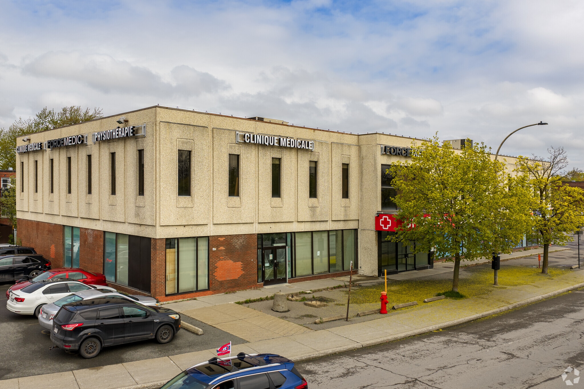 6405-6455 Rue Beaubien E, Montréal, QC for Rent