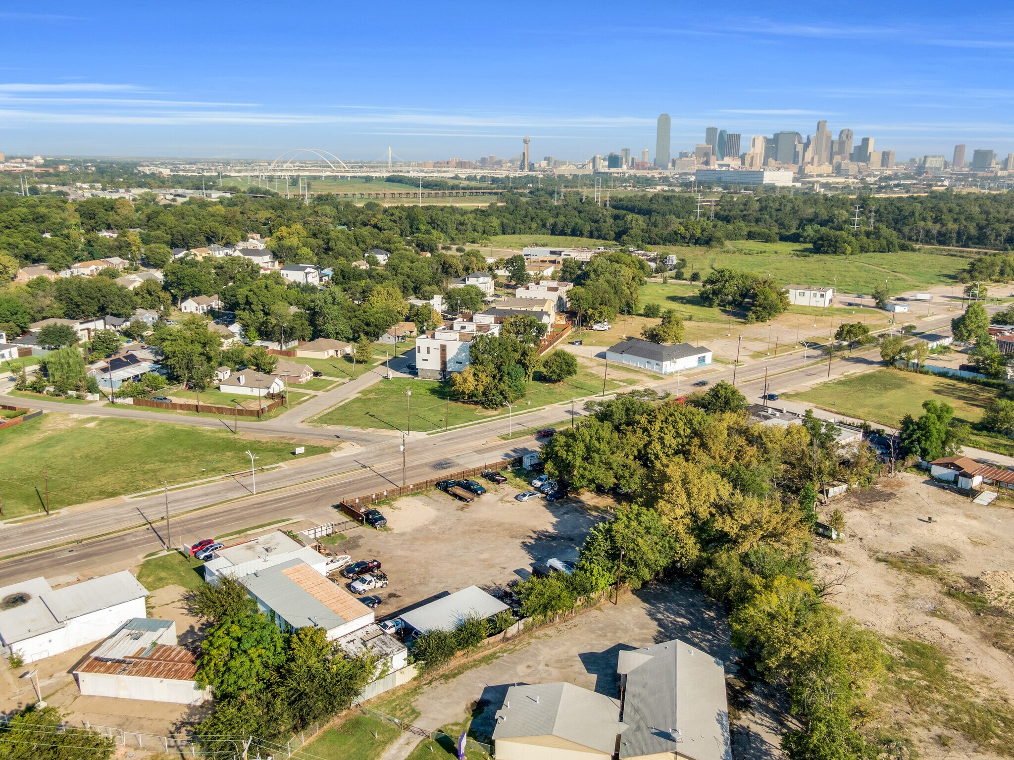 3030 Cedar Crest Blvd, Dallas, TX for Sale