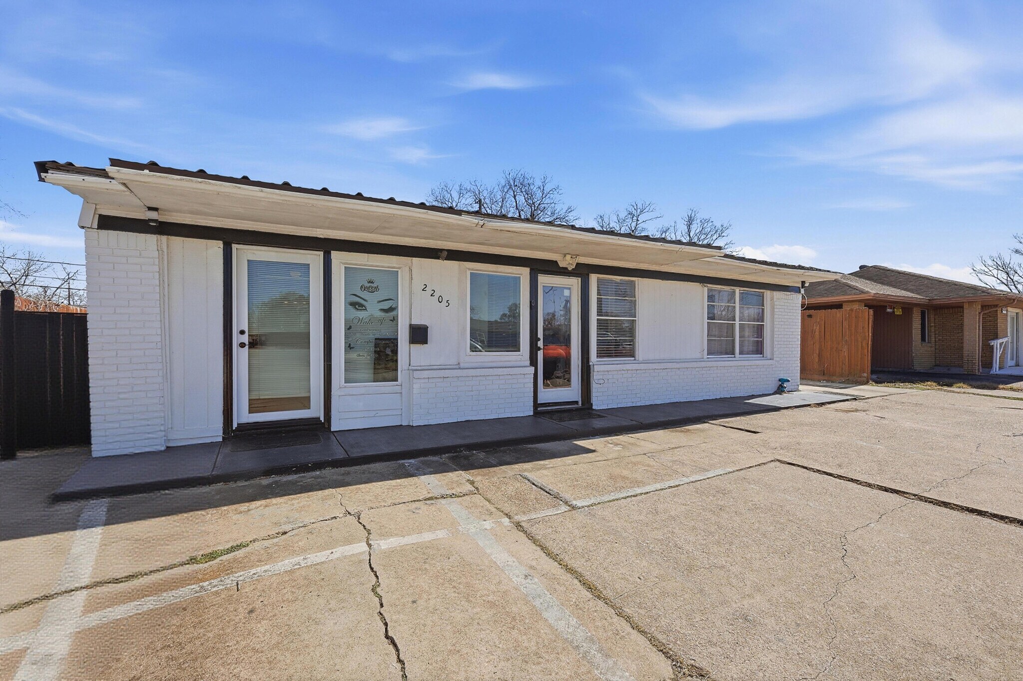 2205 Strawberry Rd, Pasadena, TX for Sale