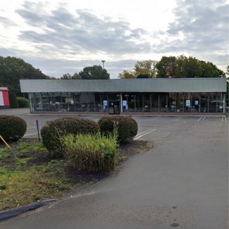Orange, CT Retail - 484 Boston Post Rd