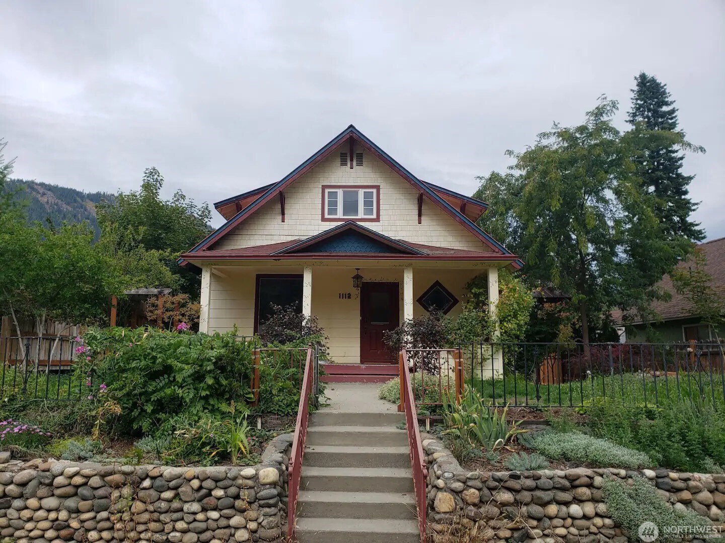 1112 Commercial St Leavenworth, WA 98826 Specialty Property for Sale