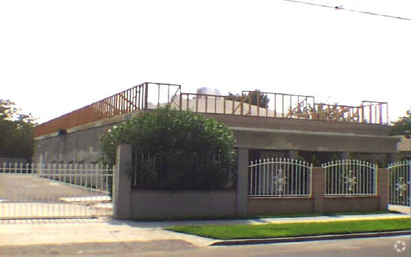 1139 W 6th St, San Bernardino, CA for Sale